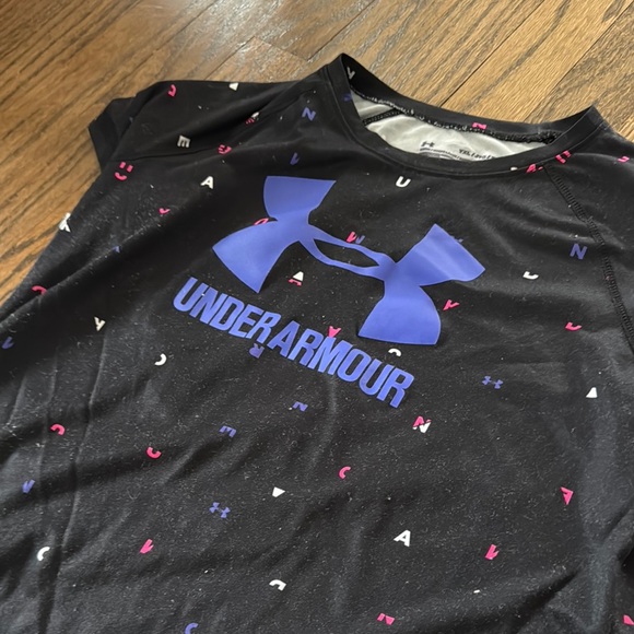 Under Armour Kids Black and ADIDAS Pink Shirt Set - Picture 5 of 10